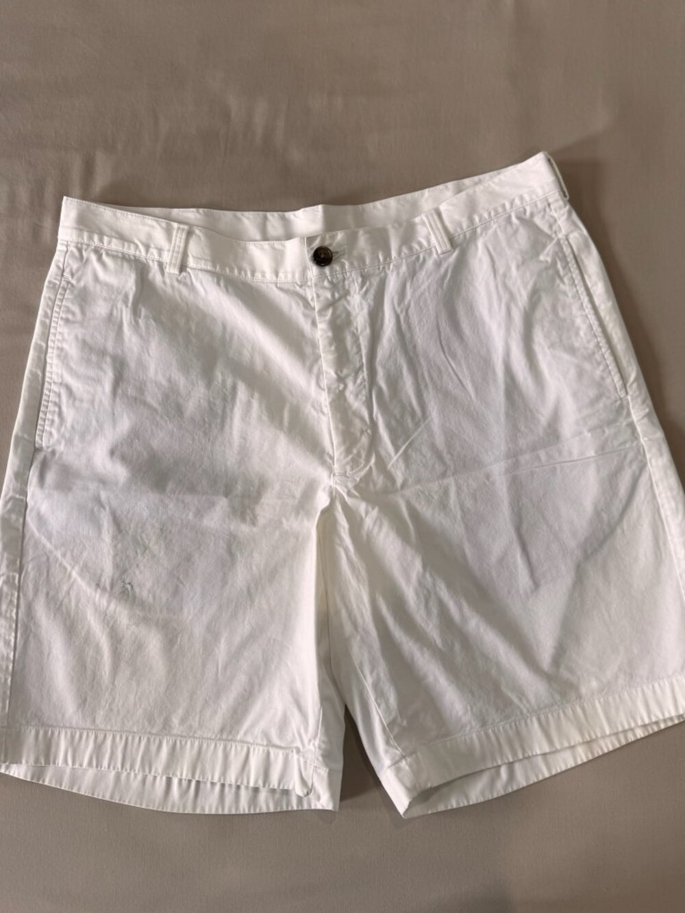 Brooks Brothers White 346 Short (Size 36 Waist)